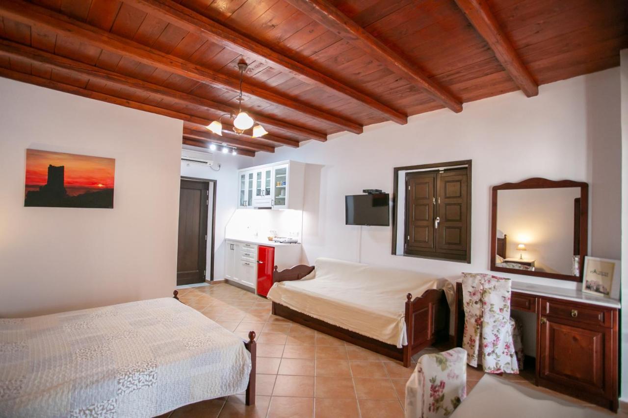 Traditional Apartments Plagiaki Neo Oitilo Ngoại thất bức ảnh